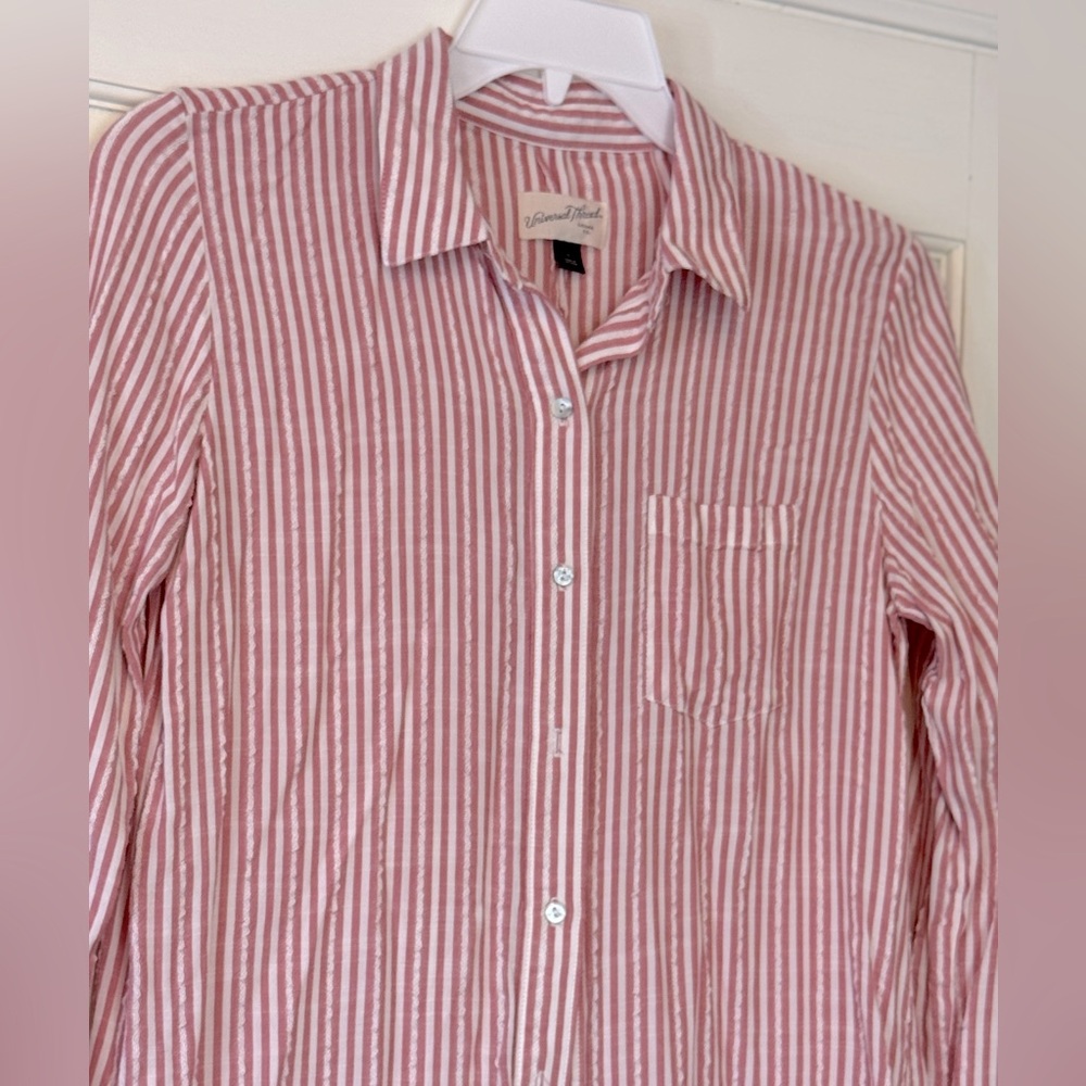 Universal Thread White and Pink Button Down Shirt